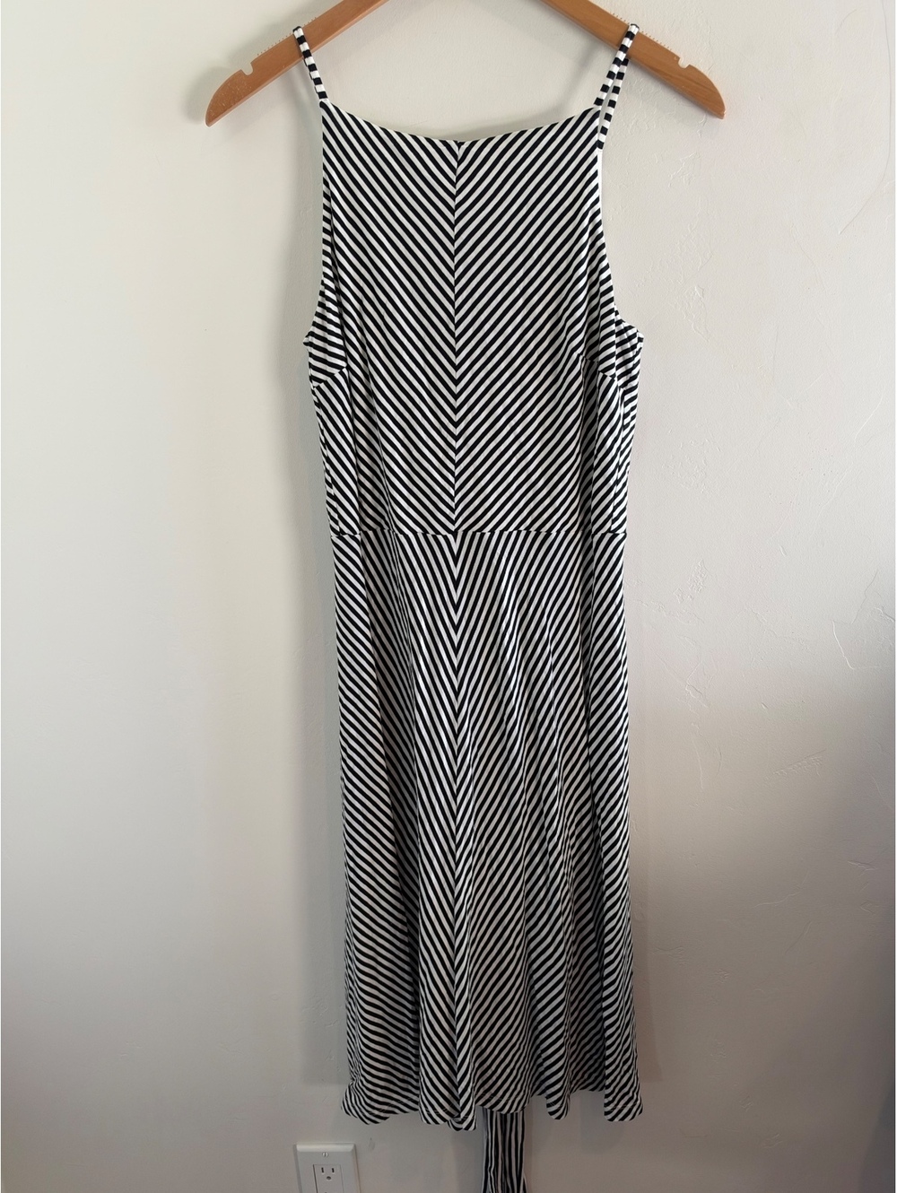 Ann Taylor Striped Midi Dress Size Small Black White Fit & Flare